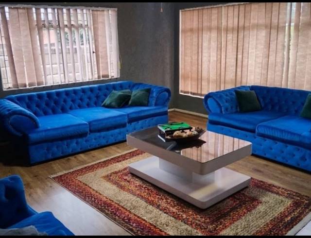 3 BEDROOM HOUSE FOR SALE IN VANDERBIJLPARK CW 5